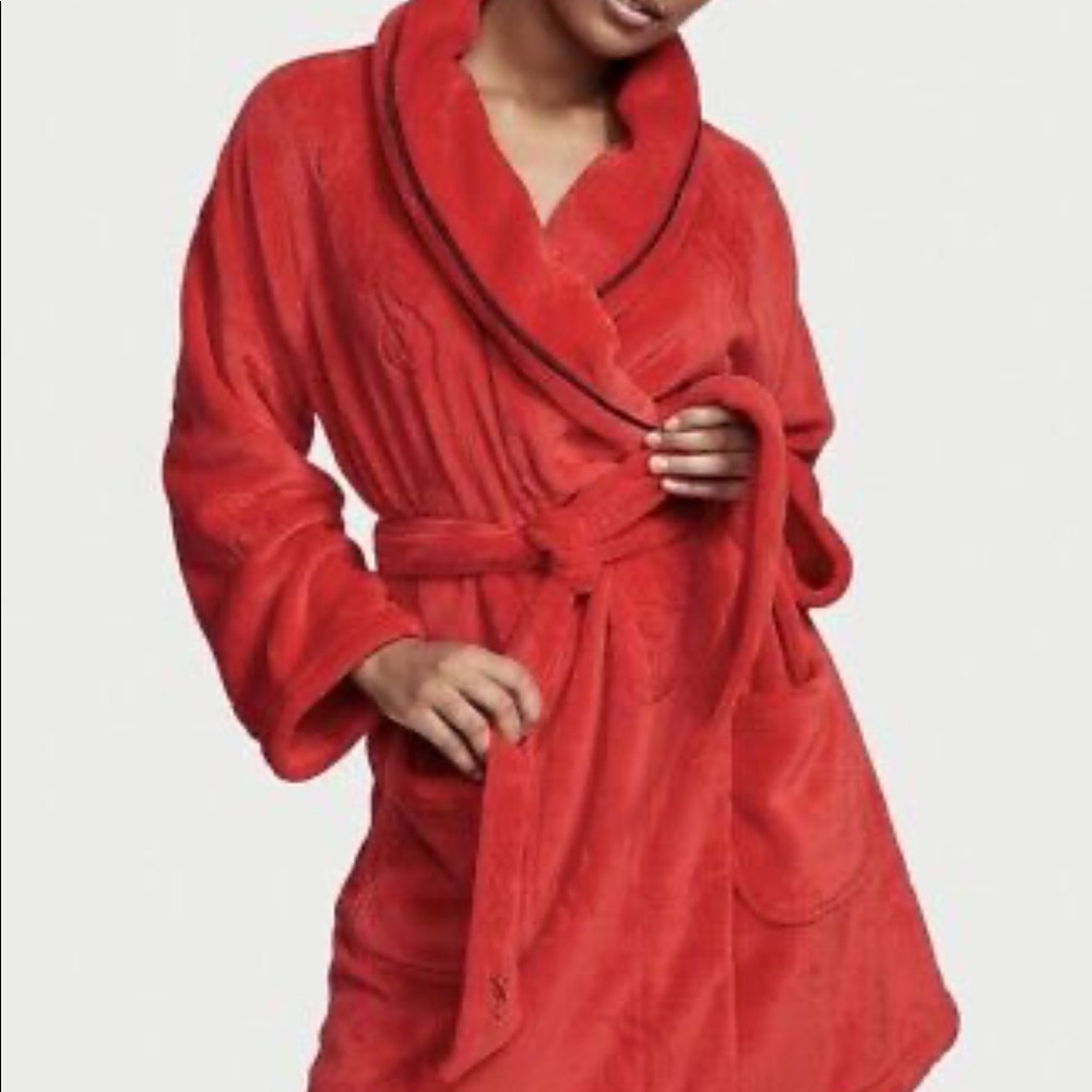 Victoria's Secret Red Plush Shawl Collar Robe